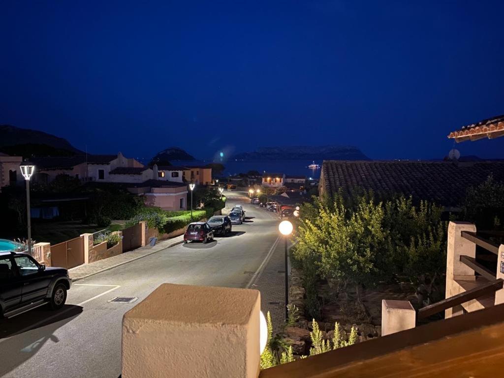 Blue Portrait House Apartment Golfo Aranci Bagian luar foto