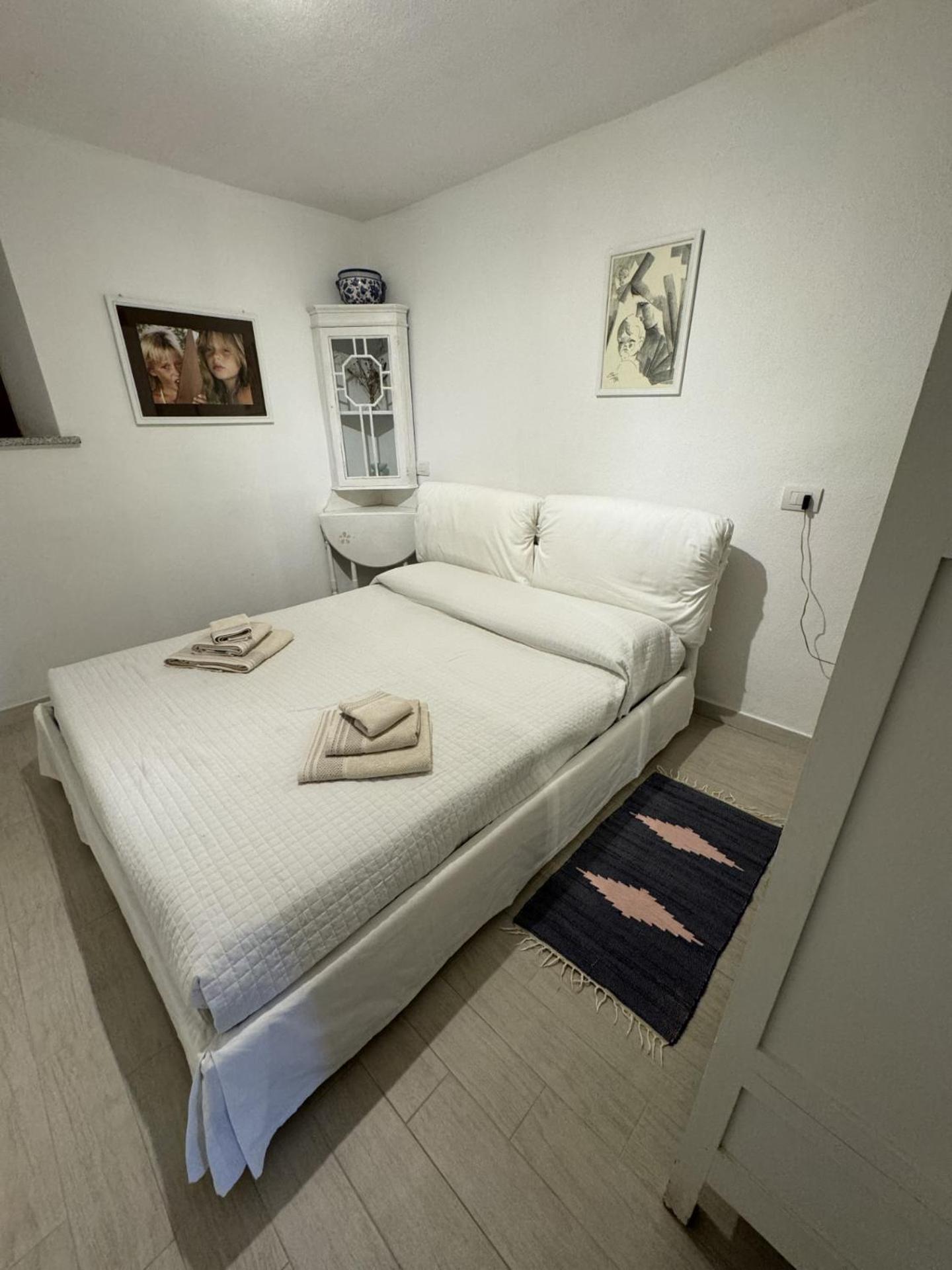 Blue Portrait House Apartment Golfo Aranci Bagian luar foto